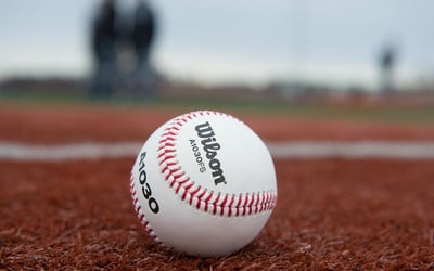 Picture of baseball